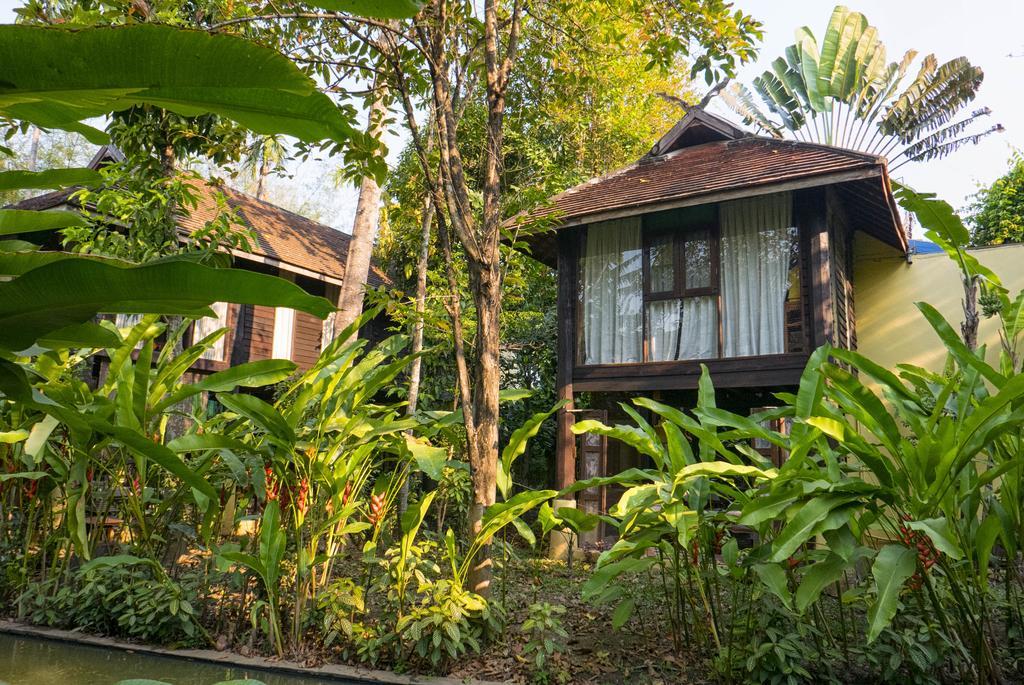 Ban Sabai Village Resort & Spa Chiang Mai Exterior foto